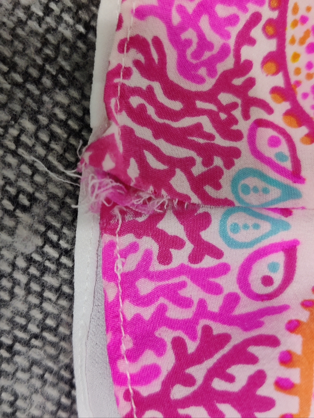 Lilly Pulitzer 100% Silk Floral Print Mini Dress – Adjustable Straps – Size M - Picture 8 of 9